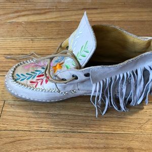 cinch moccasins